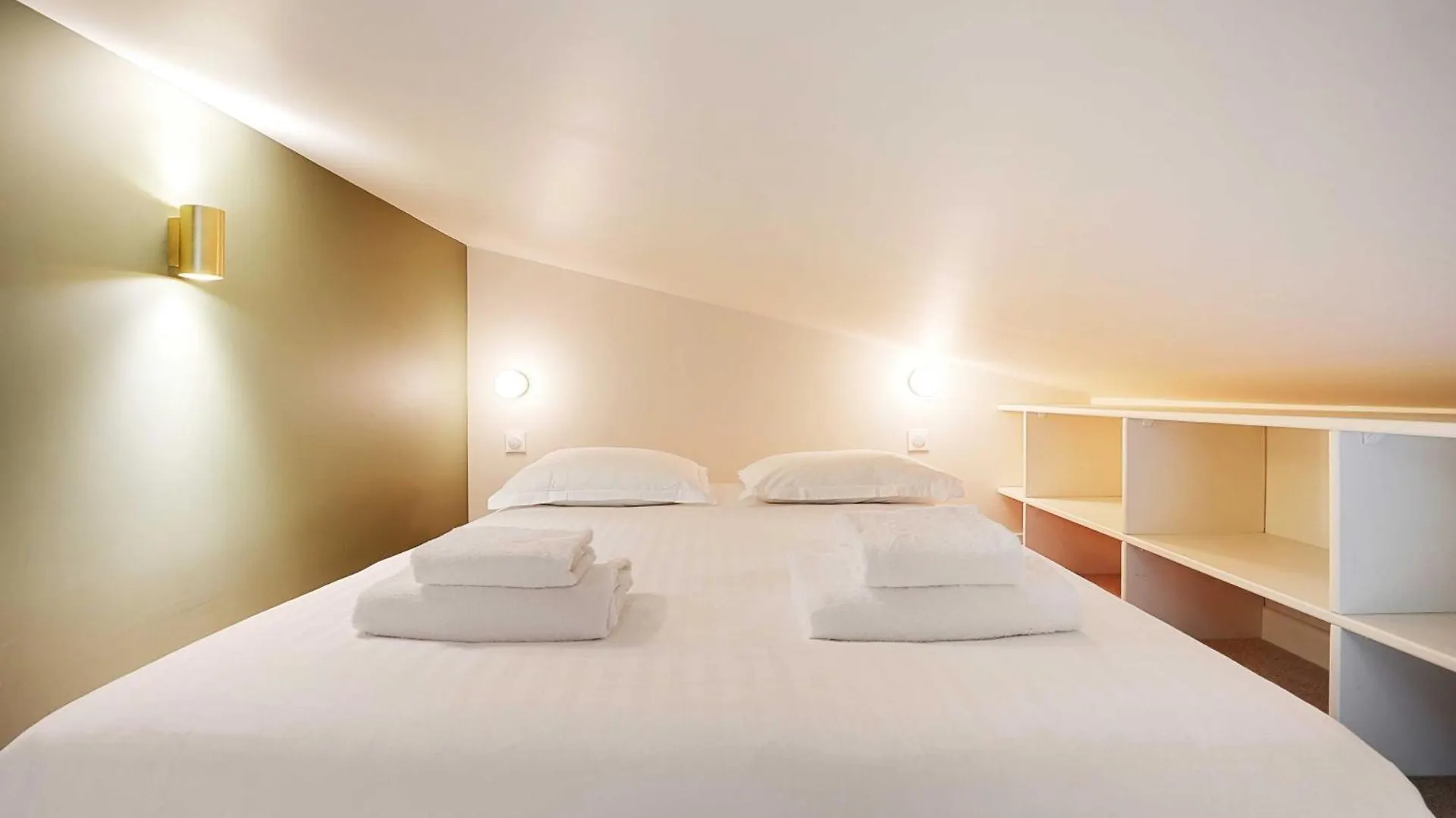Chic And Cosy Apartment-canal Saint Martin * Paris