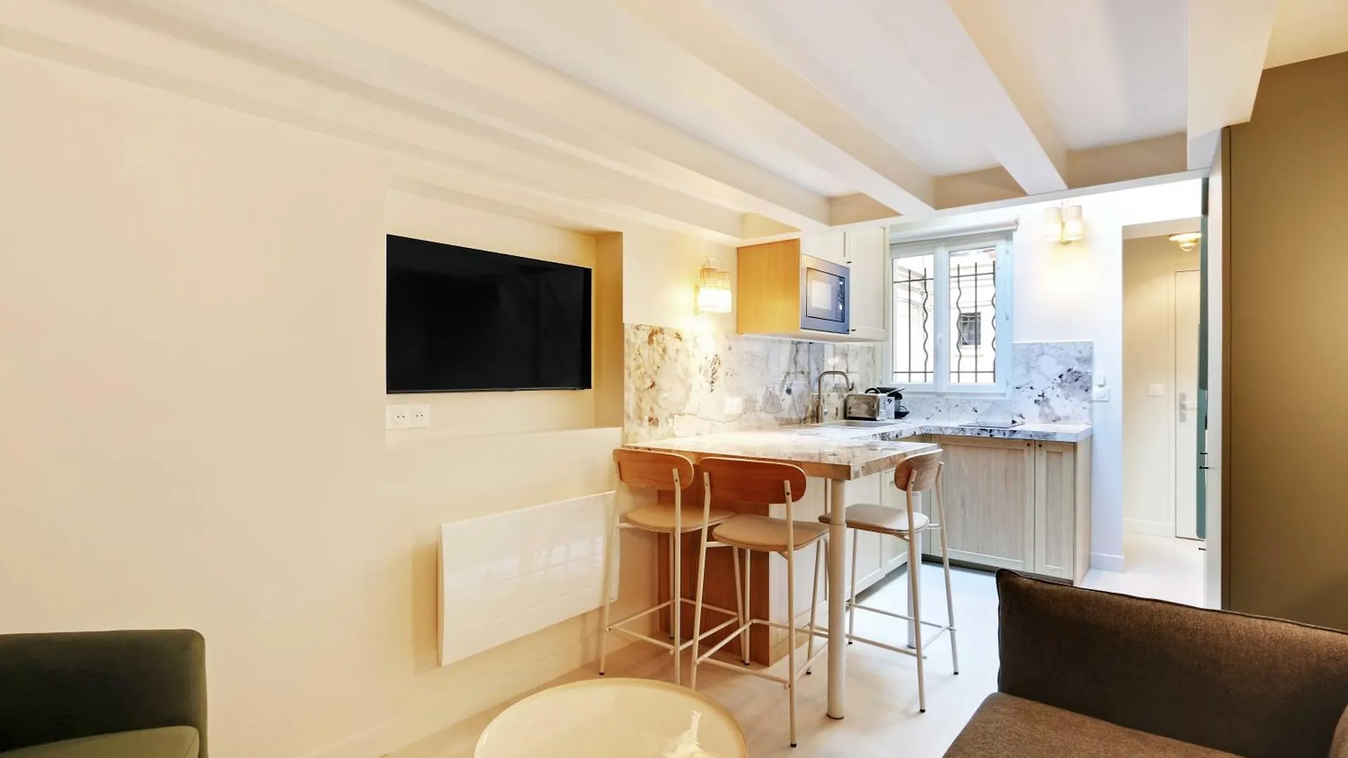 Chic And Cosy Apartment-canal Saint Martin *