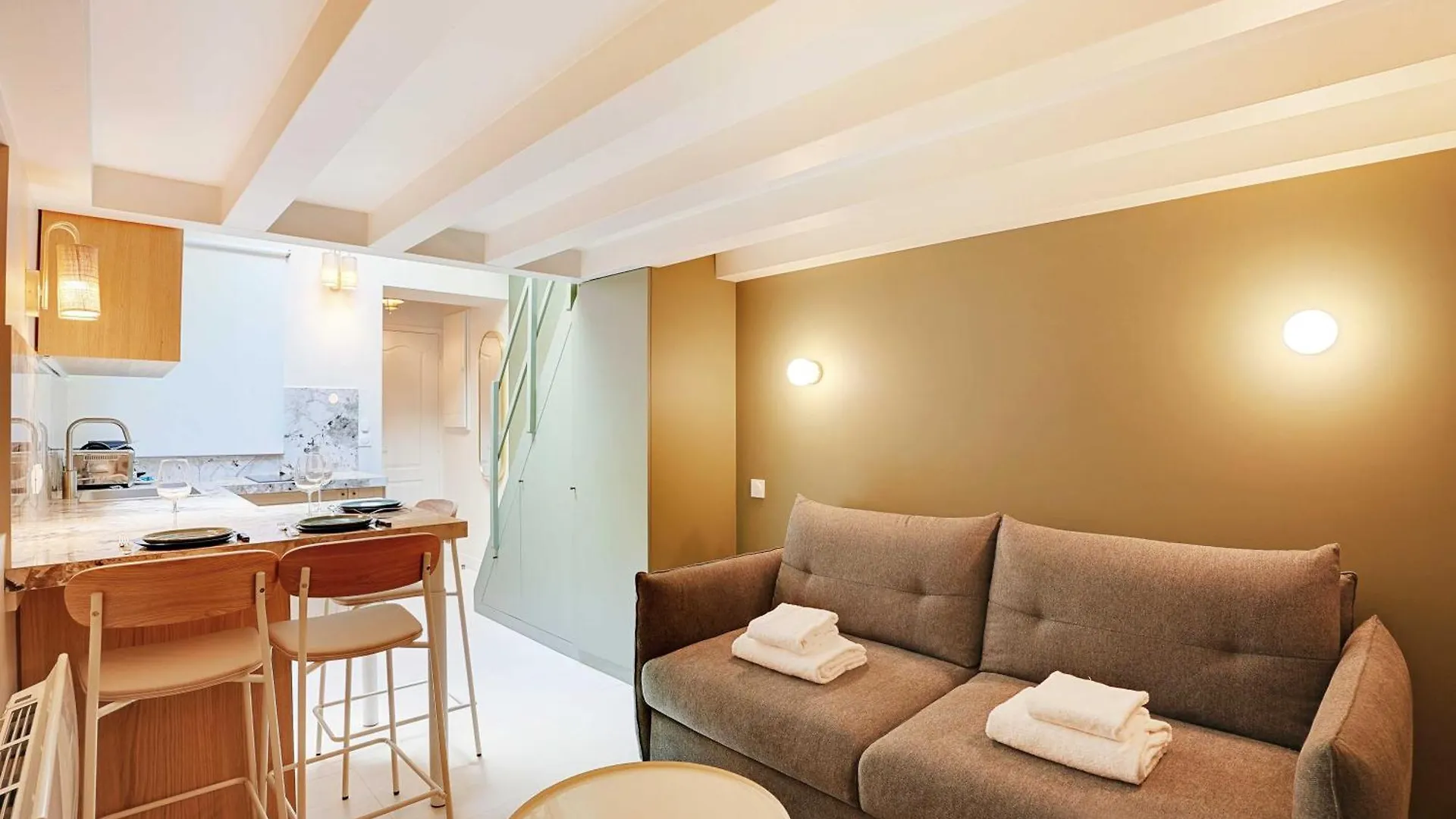 Chic And Cosy Apartment-canal Saint Martin Apartment *